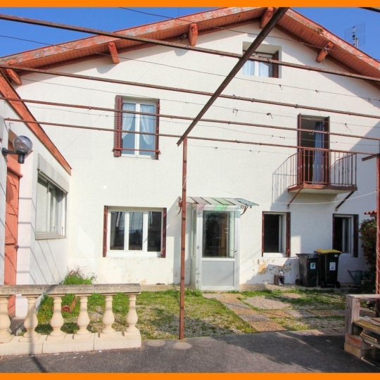  Annonces MEYZIEU : House | LA BOISSE (01120) | 99 m2 | 220 000 € 