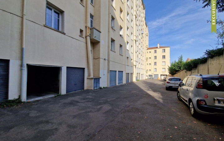  Annonces MEYZIEU Garage / Parking | LYON (69003) | 10 m2 | 16 000 € 